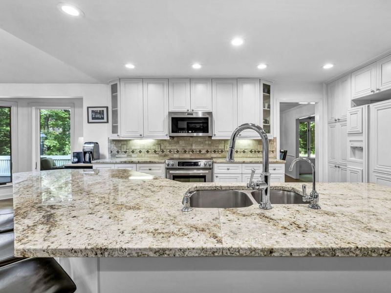 5101 Hawthorne Valley Drive, Westerville, OH 43082 Photo 20
