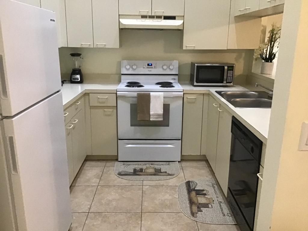 13825 Yarmouth Drive, Unit D, Wellington, FL 33414 Photo