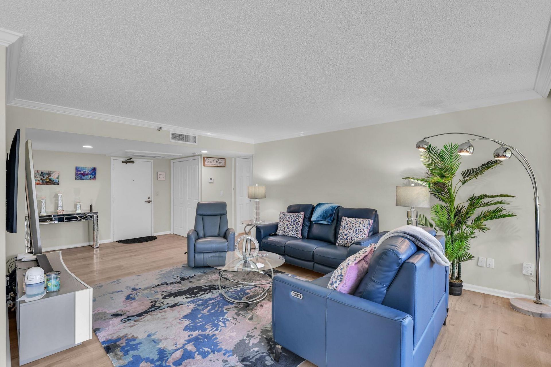 899 Jeffery Street, Unit 109, Boca Raton, FL 33487 Photo