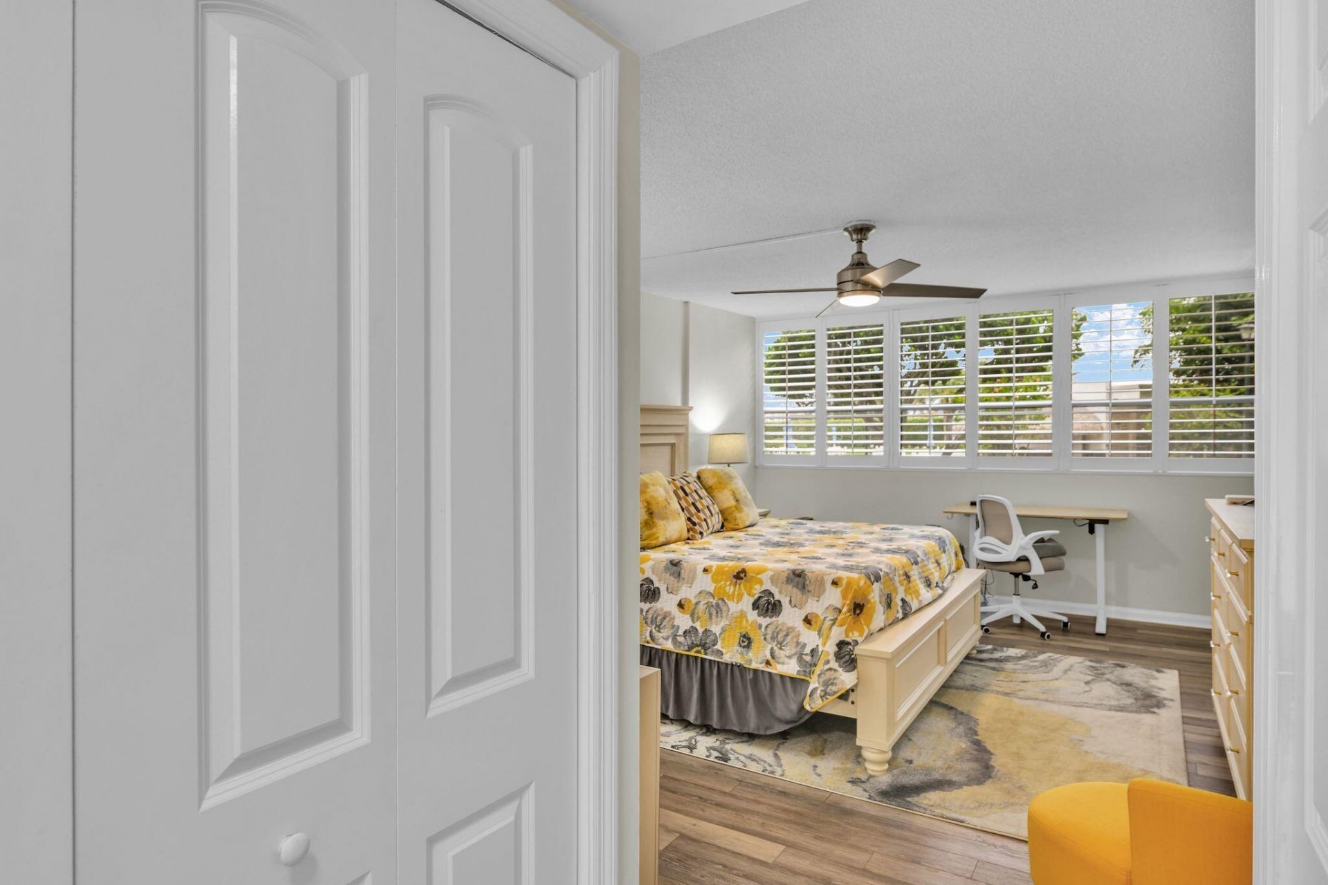 899 Jeffery Street, Unit 109, Boca Raton, FL 33487 Photo