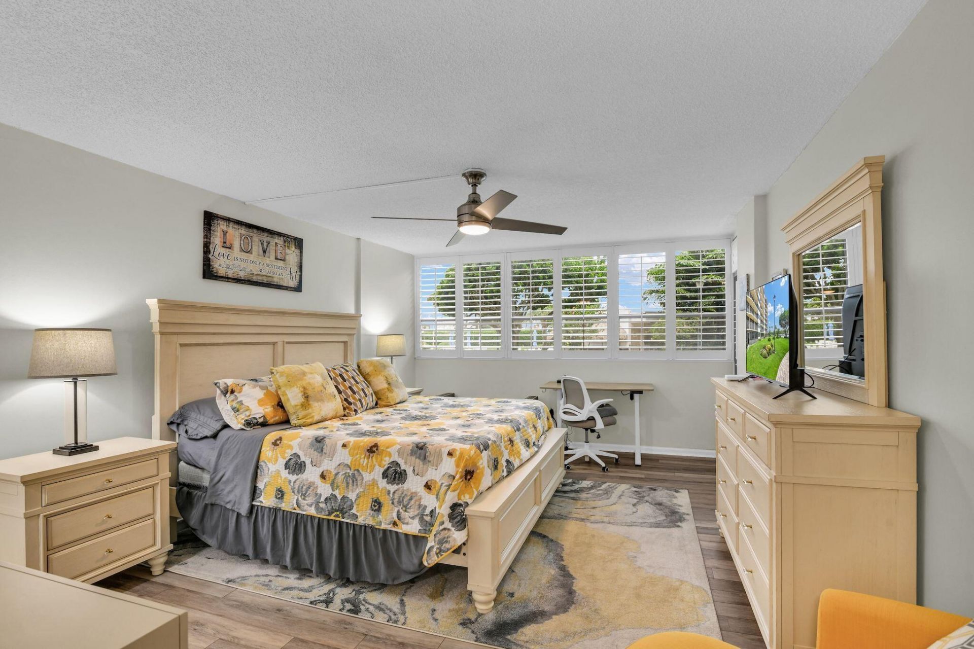 899 Jeffery Street, Unit 109, Boca Raton, FL 33487 Photo