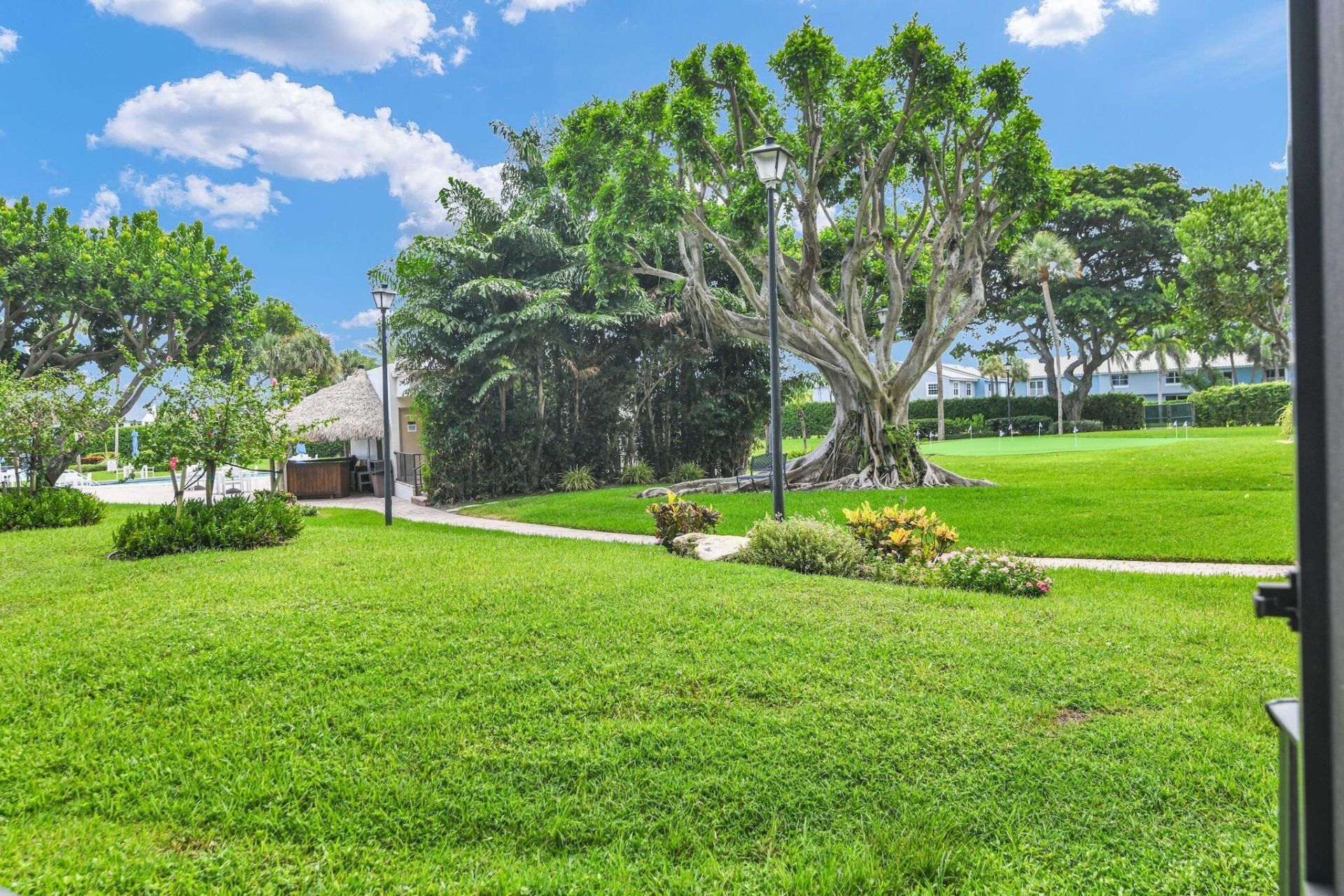 899 Jeffery Street, Unit 109, Boca Raton, FL 33487 Photo