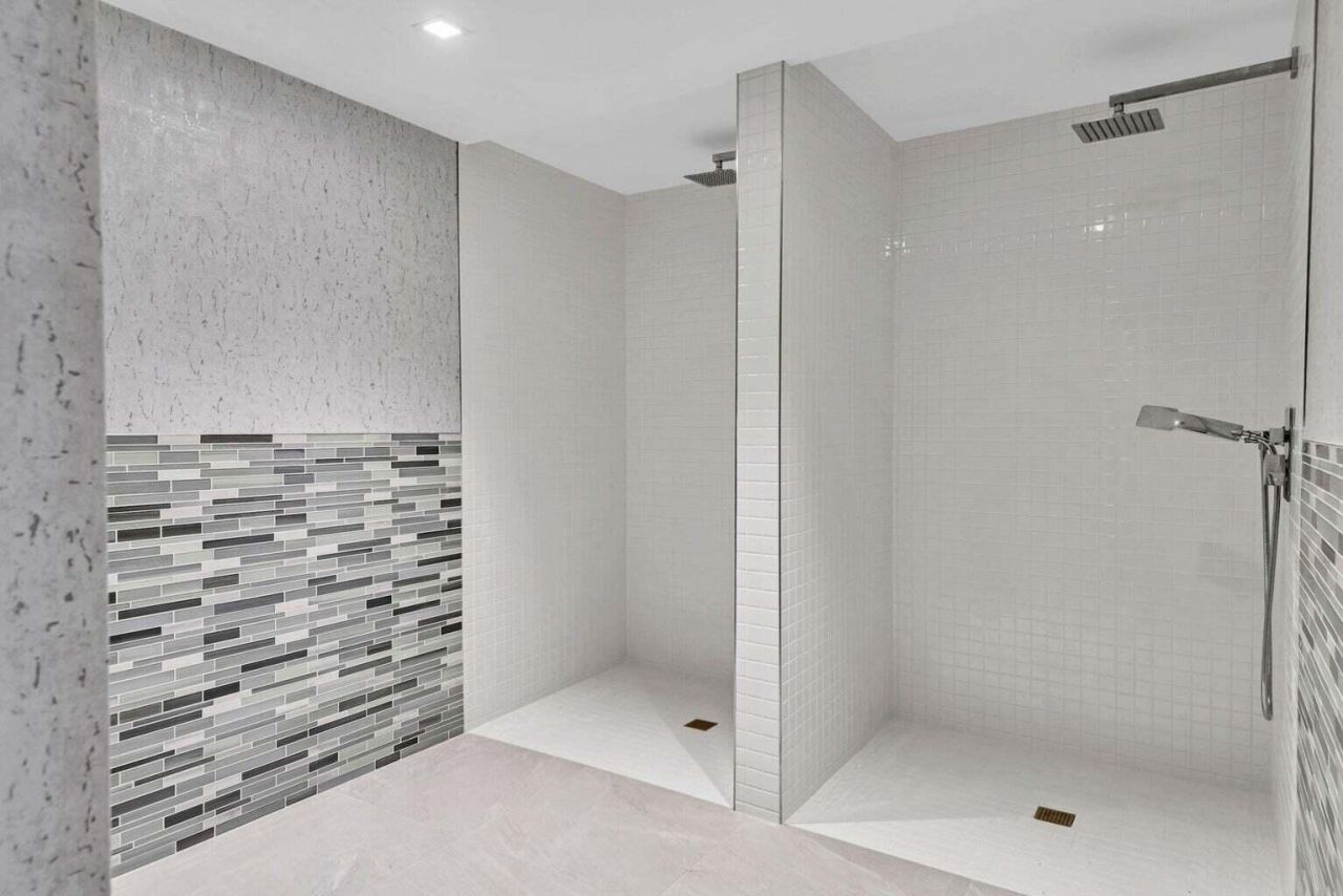 899 Jeffery Street, Unit 109, Boca Raton, FL 33487 Photo