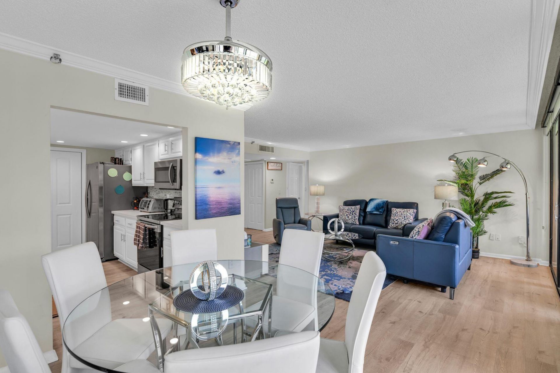 899 Jeffery Street, Unit 109, Boca Raton, FL 33487 Photo