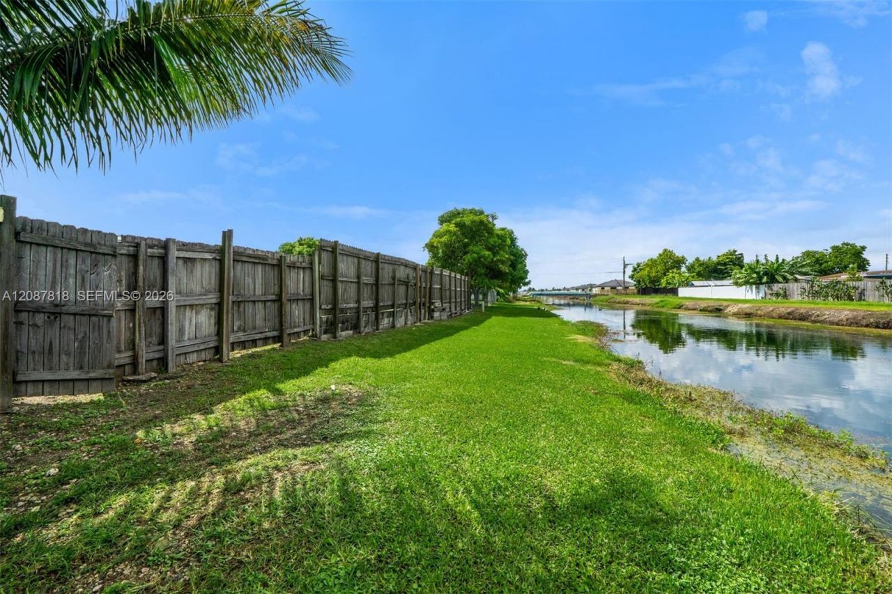 30334 SW 158th Ct, Homestead, FL 33033 Photo