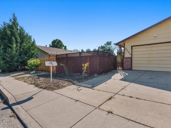 2765 Springland Drive, Sparks, NV 89434