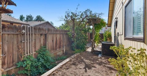 2765 Springland Drive, Sparks, NV 89434 Photo