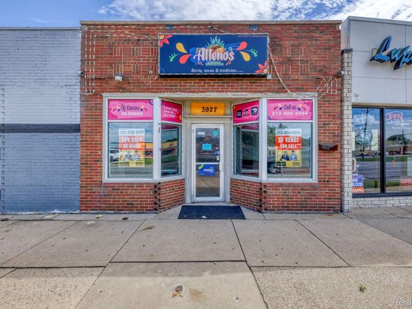 3927 Fort Street, Lincoln Park, Mi 48146
