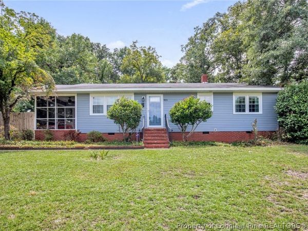 1923 McGougan Road, Fayetteville, NC 28303