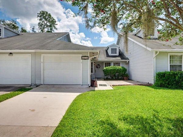 4574 WANDERING OAKS COURT , JACKSONVILLE, FL 32257