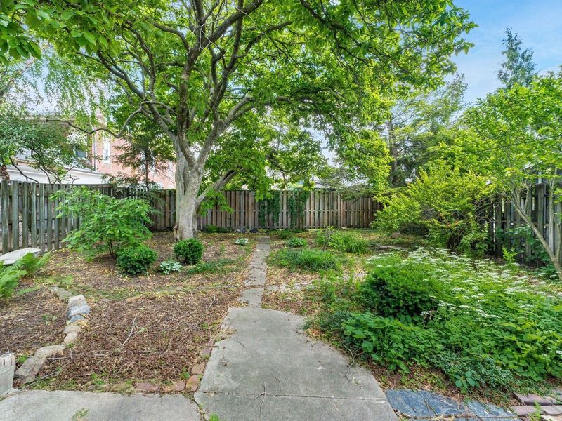 720 Macon Alley , Columbus, OH 43206 Photo 31