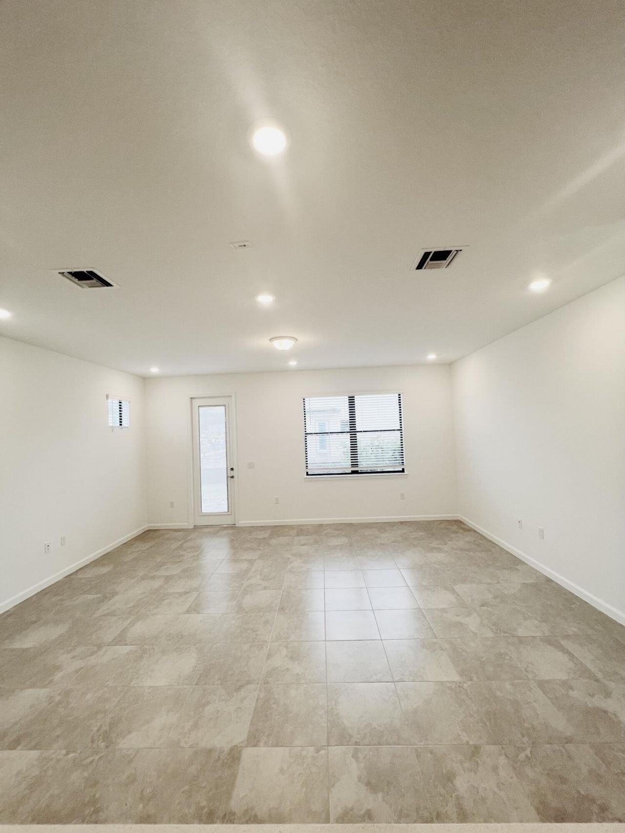 4190 Efendi, Lantana, FL 33462 Photo