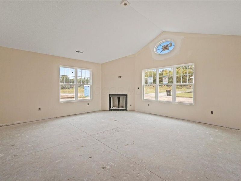 151 Narragansett Drive, Hebron, OH 43025 Photo 9