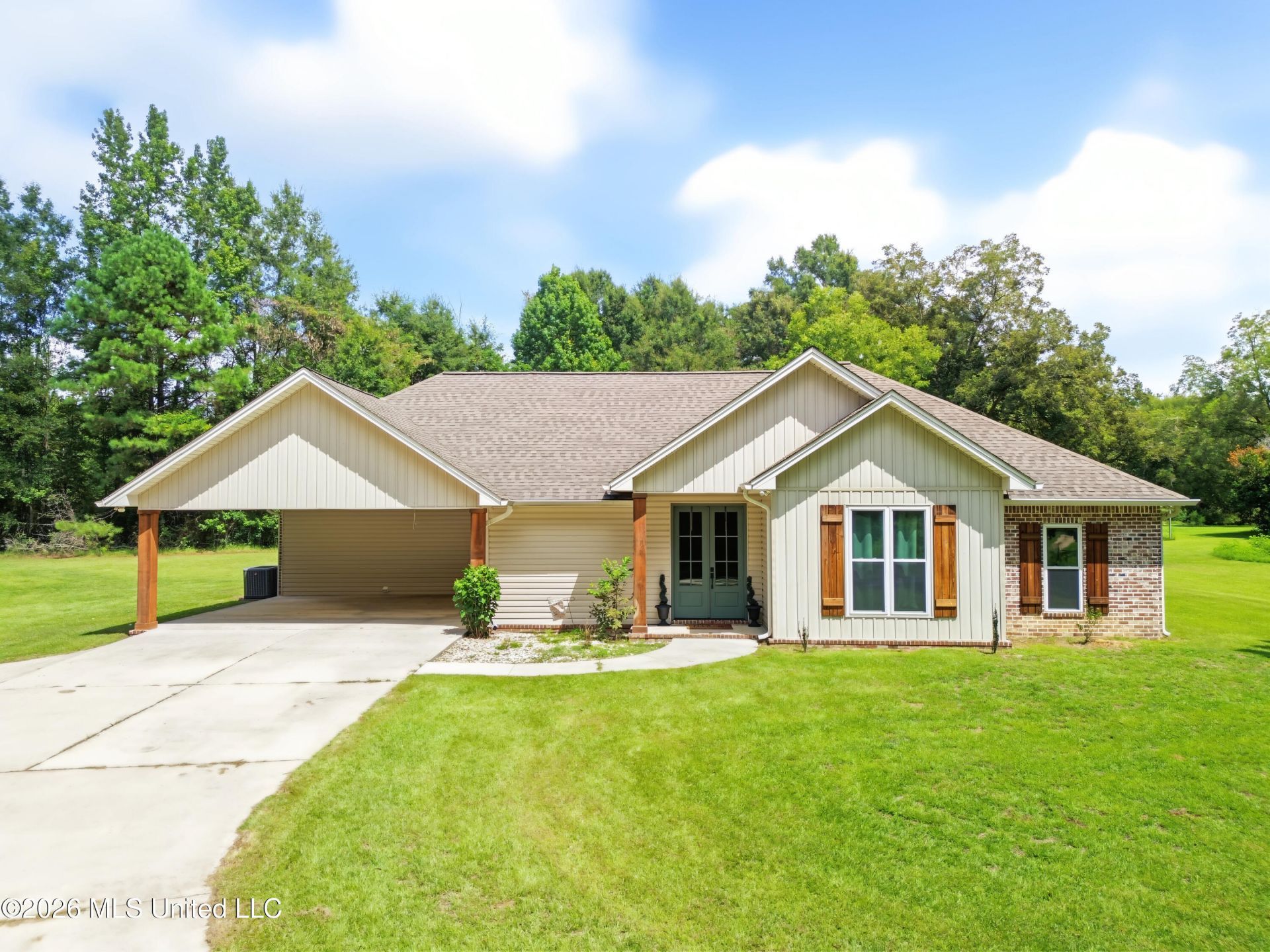 172 E Bond Road, Wiggins, MS 39577 Main Photo