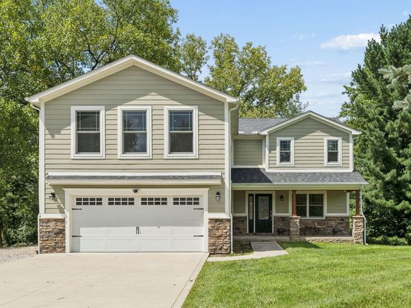 251 Needles Drive SW, Pataskala, OH 43062