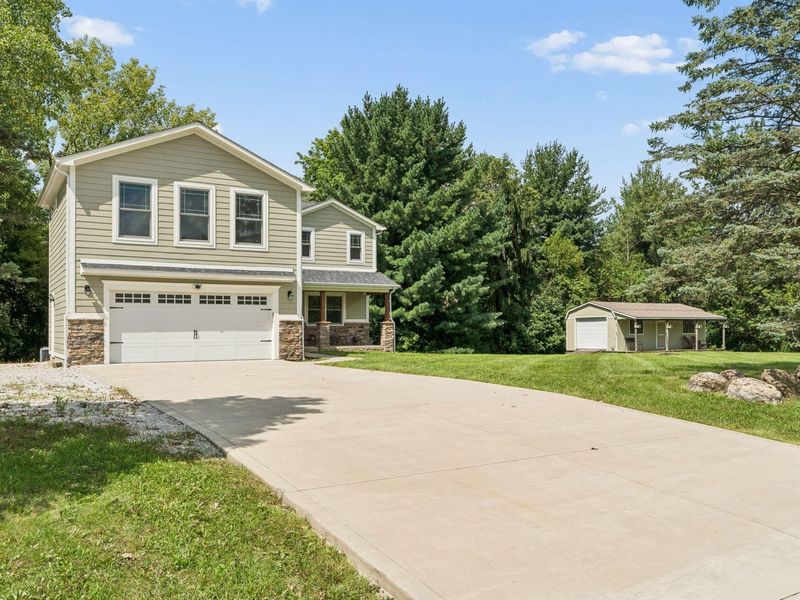 251 Needles Drive SW, Pataskala, OH 43062 Photo 2