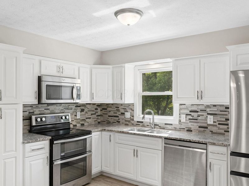 251 Needles Drive SW, Pataskala, OH 43062 Photo 20
