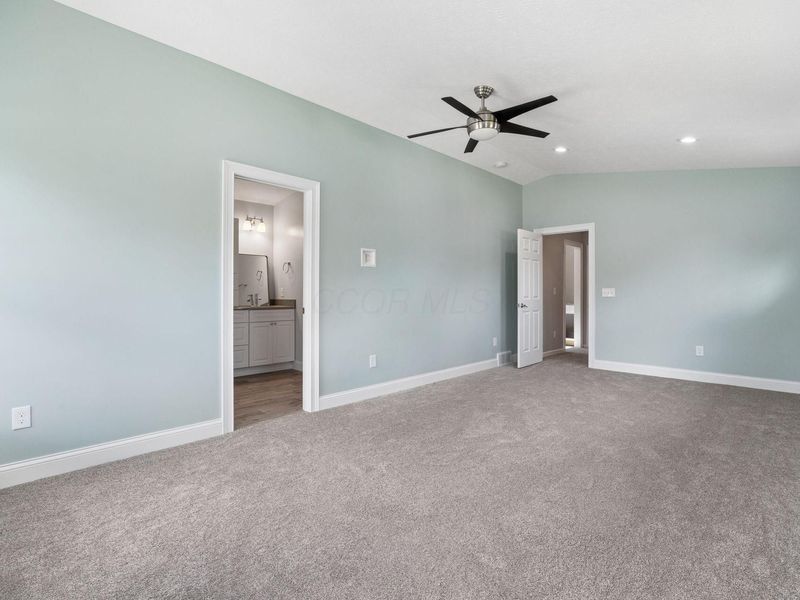 251 Needles Drive SW, Pataskala, OH 43062 Photo 28