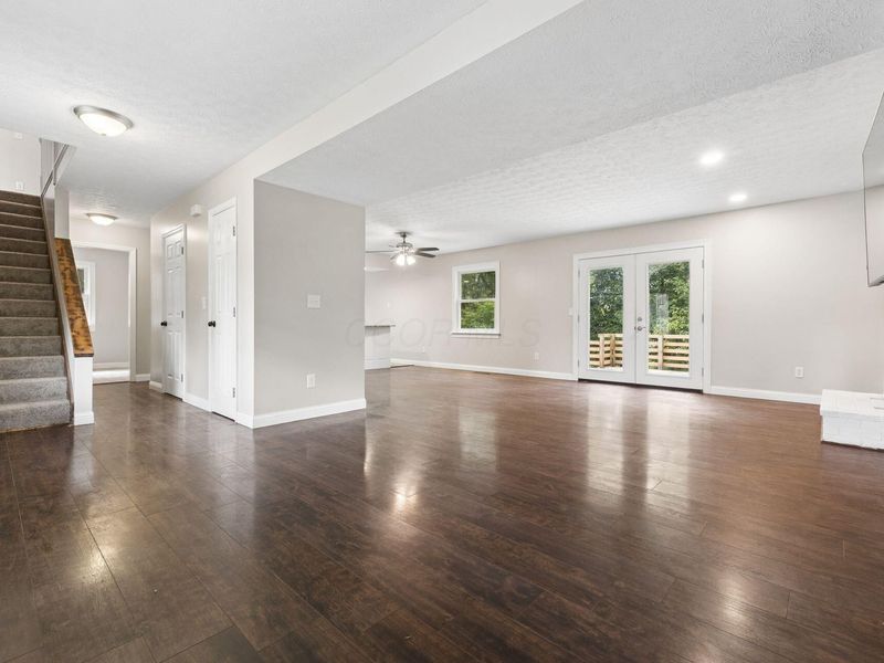 251 Needles Drive SW, Pataskala, OH 43062 Photo 9