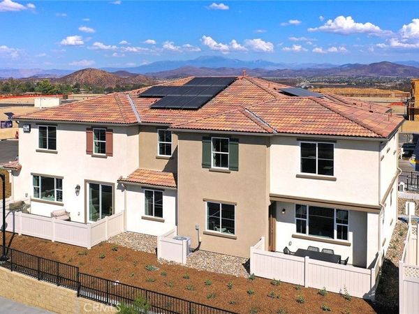 36135 Tessa Avenue, Unit 2002, Murrieta, CA 92563