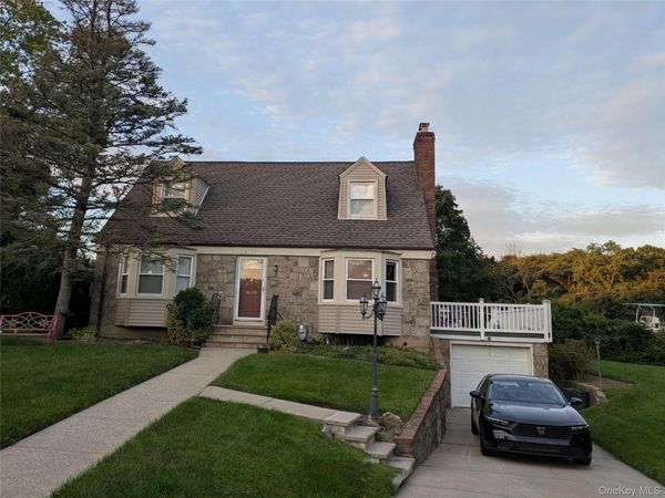 1333 Larboard Court, Uniondale, NY 11553