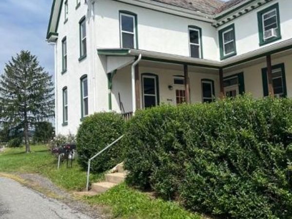 1849 LESHER MILL ROAD , PALM, PA 18070