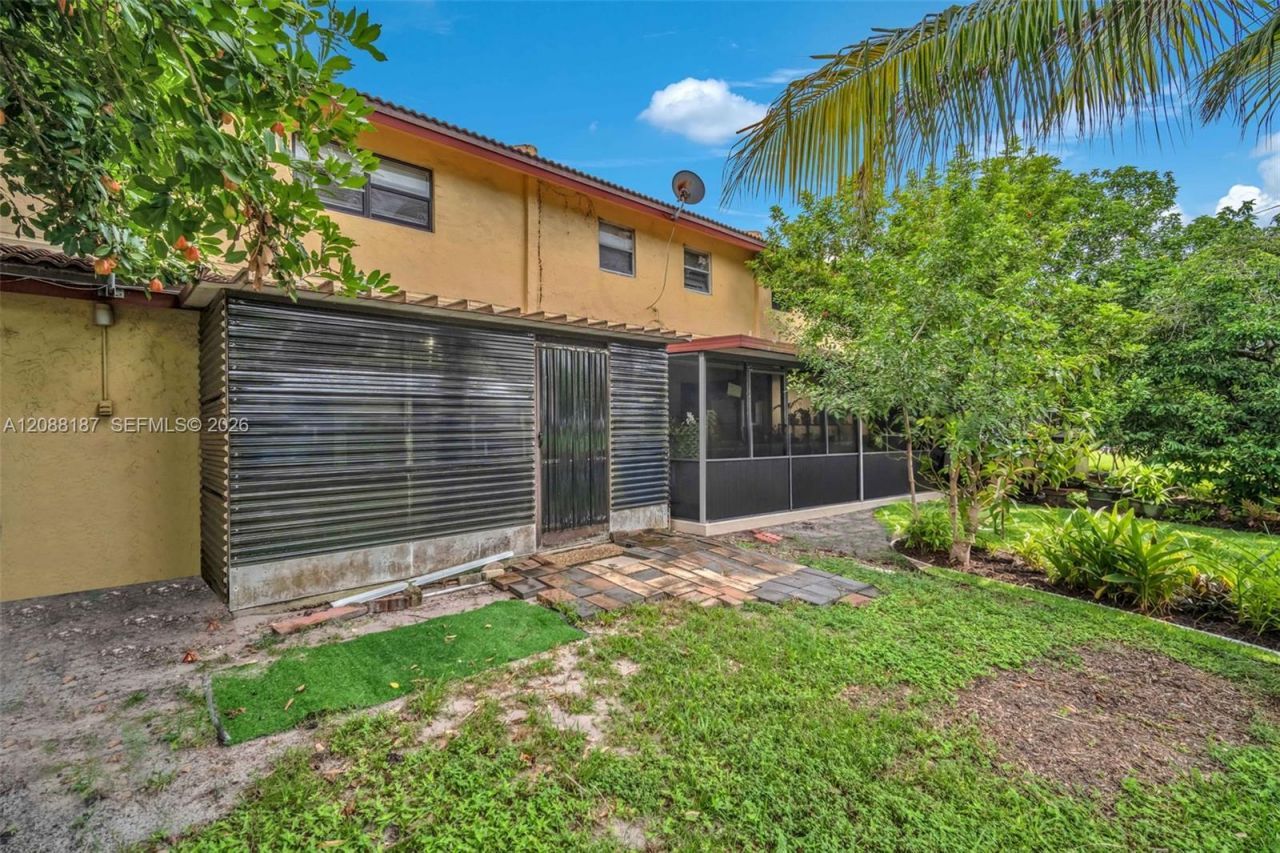 2771 NW 47th Ln, Unit 2905, Lauderdale Lakes, FL 33313 Photo