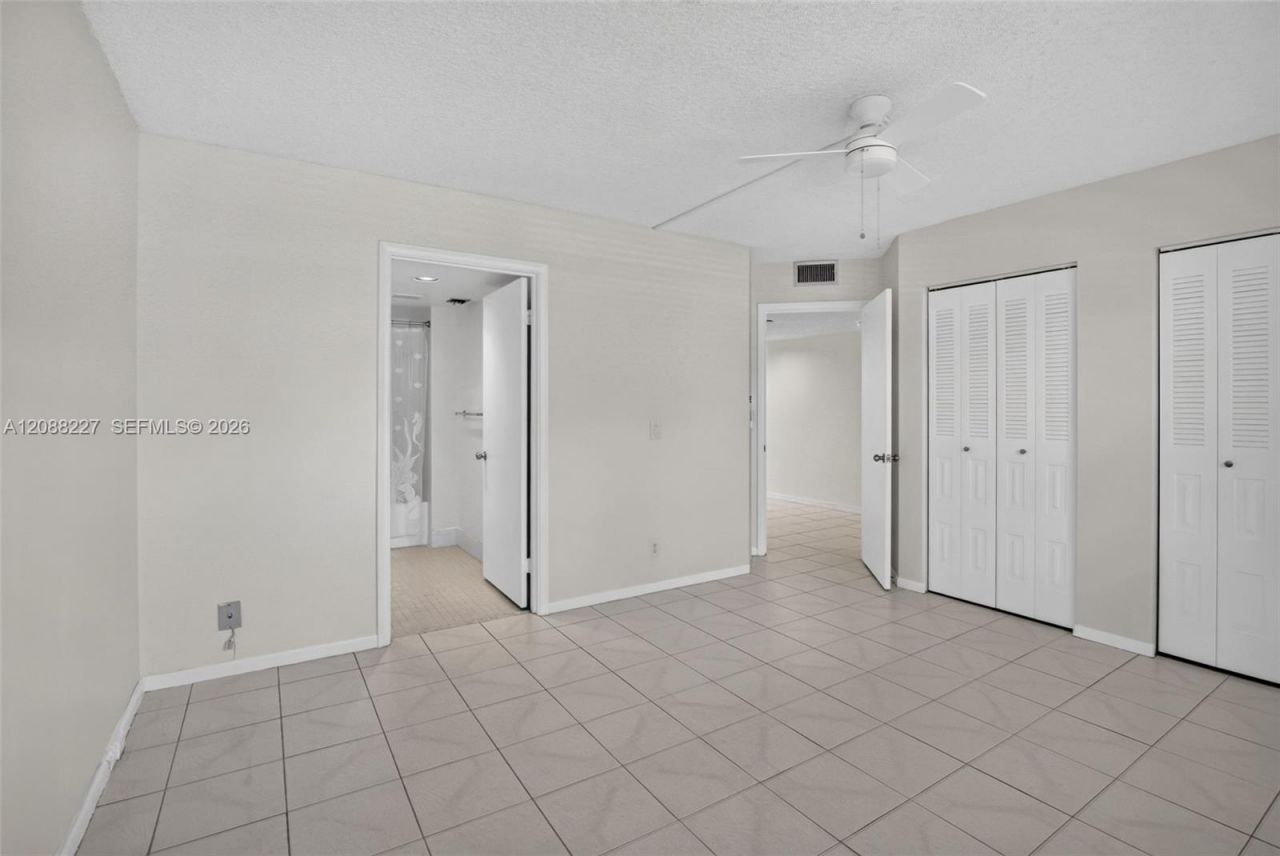 1200 SW 125th Ave, Unit 212L, Pembroke Pines, FL 33027 Photo