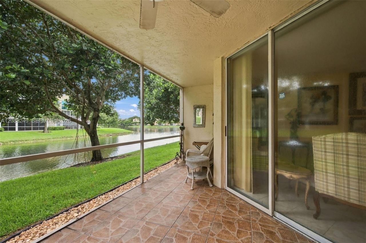 7503 Granville Dr, Unit 102, Tamarac, FL 33321 Photo