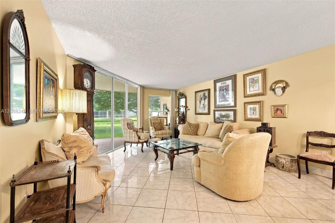 7503 Granville Dr, Unit 102, Tamarac, FL 33321 Photo