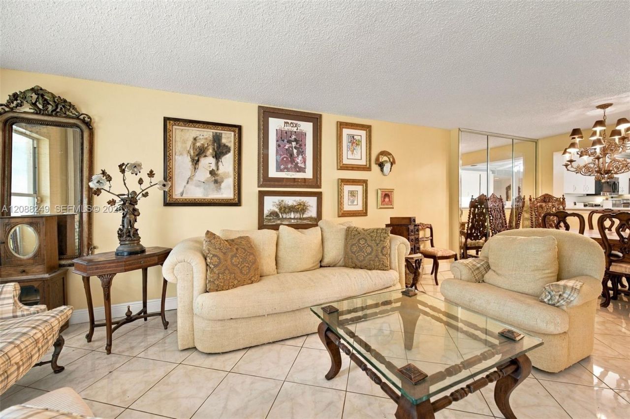 7503 Granville Dr, Unit 102, Tamarac, FL 33321 Photo