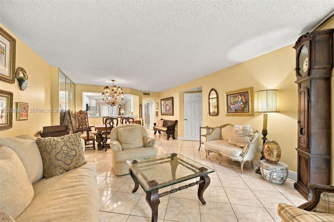 7503 Granville Dr, Unit 102, Tamarac, FL 33321 Photo