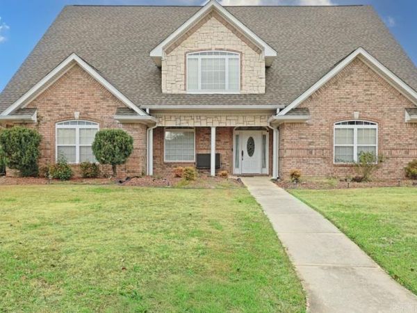 145 GRIZZLY BEAR Drive , White Hall, AR 71602