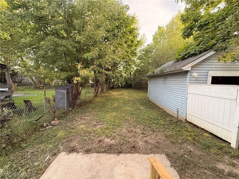 10606 Reno Avenue , Cleveland, OH 44105 Photo 6