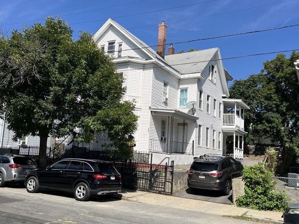 107 Oxford Street, Lawrence, MA 01841