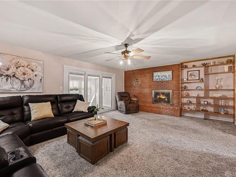383 Zimmer Drive, Fairborn, OH 45324 Photo 10