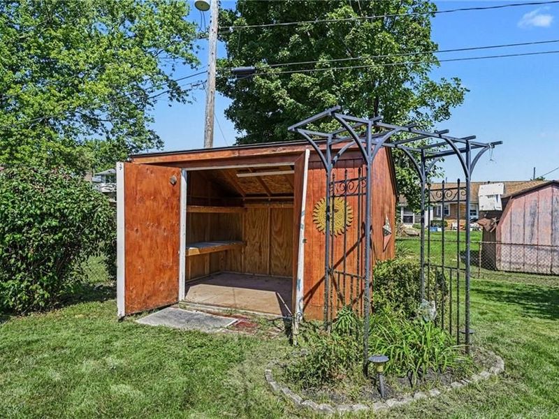 383 Zimmer Drive, Fairborn, OH 45324 Photo 19