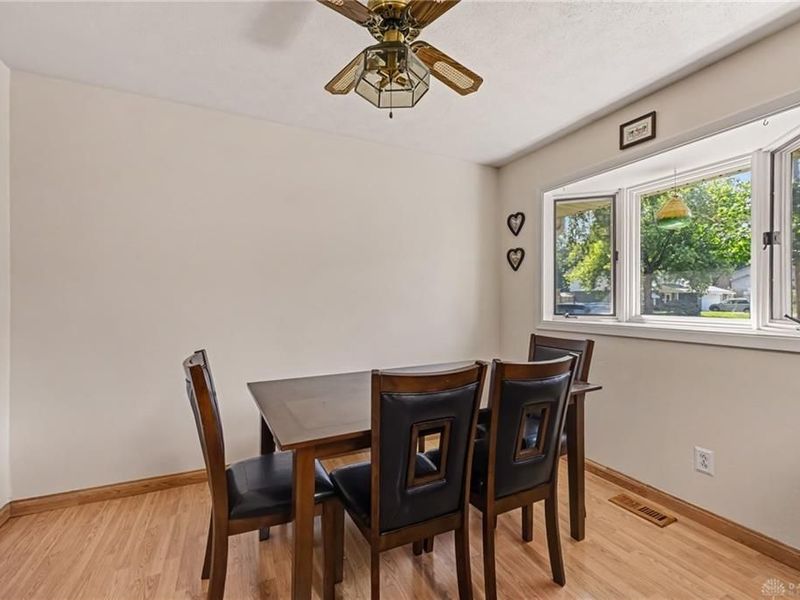 383 Zimmer Drive, Fairborn, OH 45324 Photo 7