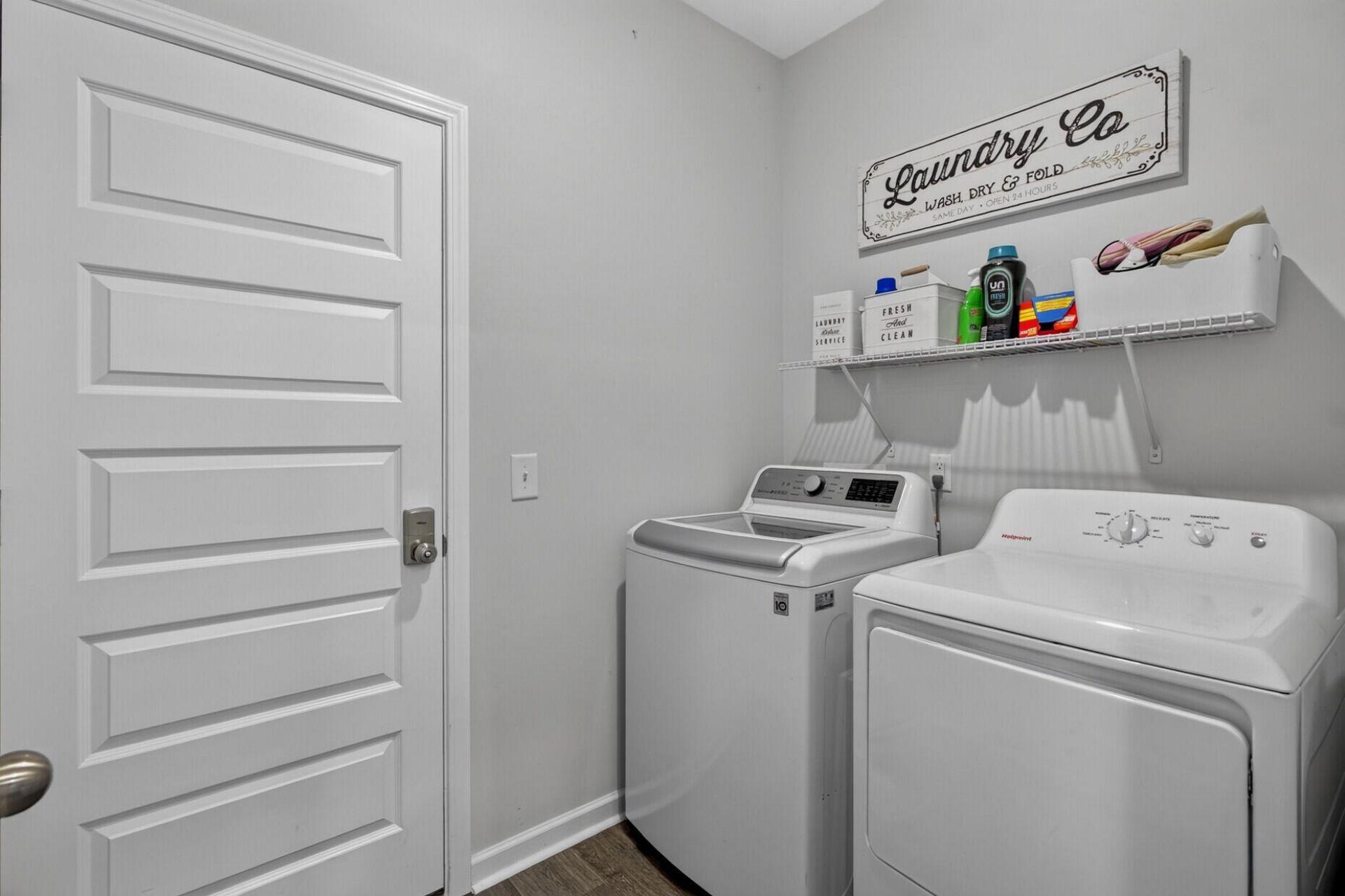 501 Frutchey Court Photo 16