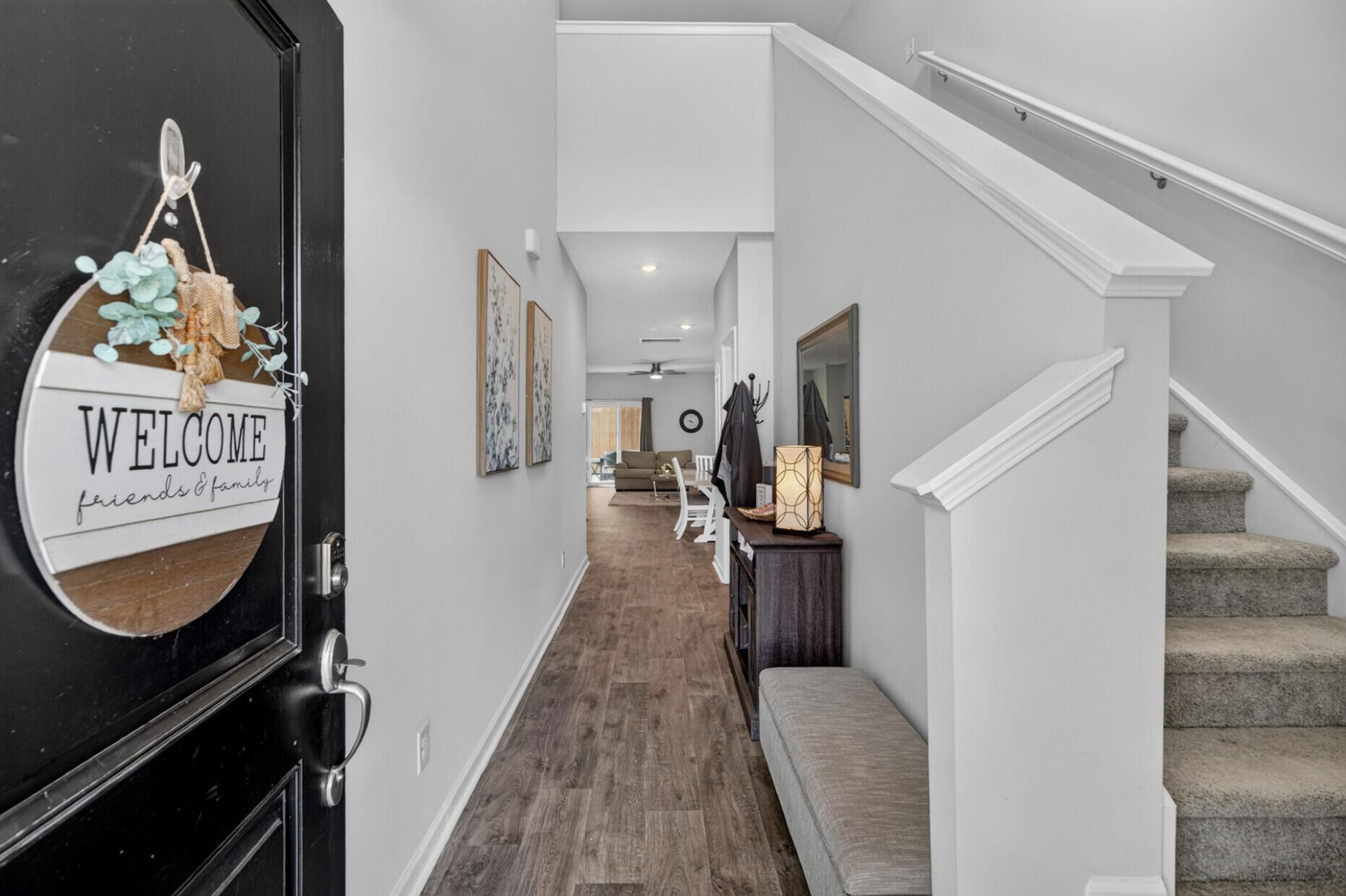 501 Frutchey Court Photo 4