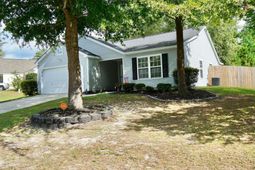 220 Riglaw Circle  photo 4