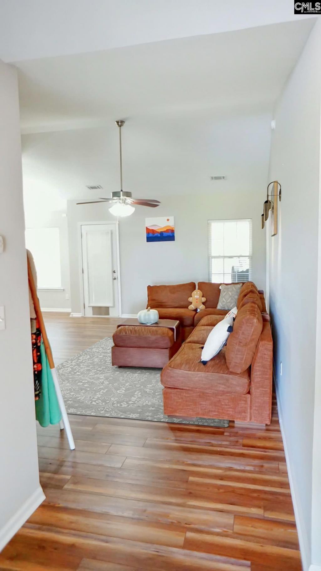 220 Riglaw Circle  Photo 7