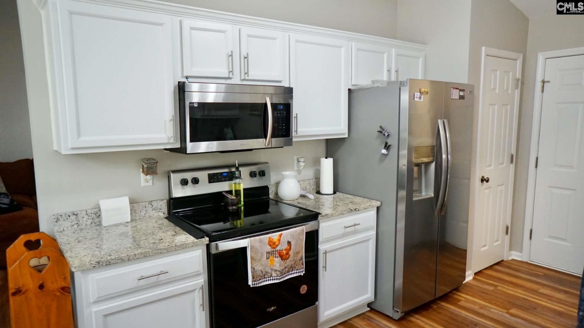220 Riglaw Circle  Photo 9