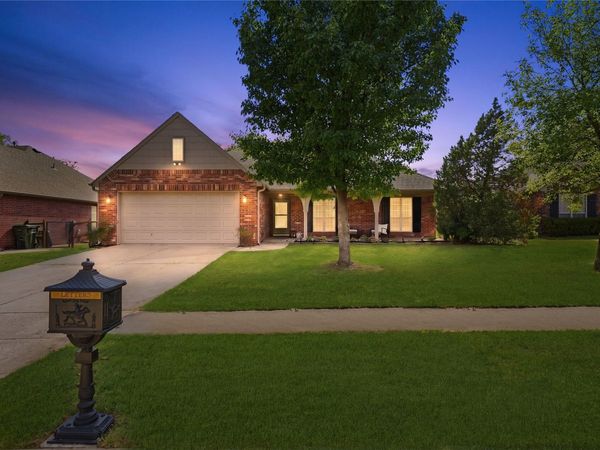 15318 E 89th Court N, Owasso, OK 74055