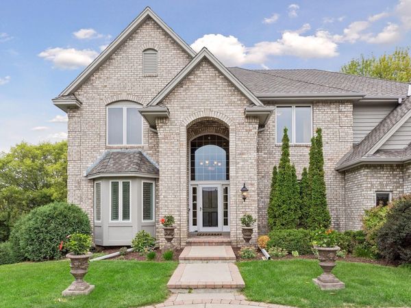 16465 Eagle Ridge Drive, Minnetonka, MN 55345
