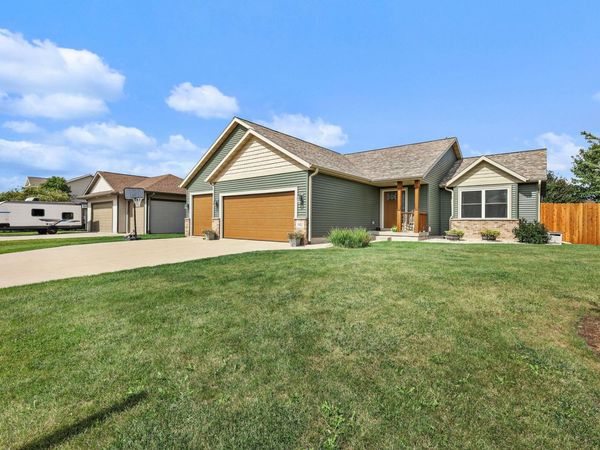 141 Shawn Avenue, Arlington, WI 53911