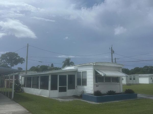 5400 SE Jack Avenue, Unit K3, Stuart, FL 34997