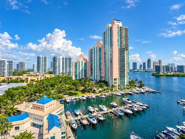 3340 NE 190 ST , Unit 1204, Aventura, FL 33180