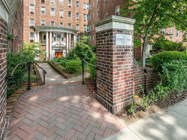 118-11 84 Avenue , Unit 406, Kew Gardens, NY 11415