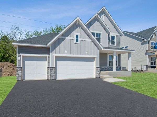 6160 Everest Court N, Plymouth, MN 55446